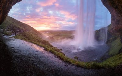 Discovering the Wonders of Iceland: A Journey Through the Land of Fire and Ice