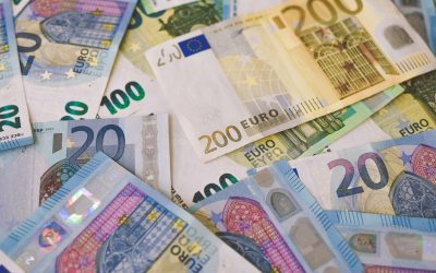 The Euro and Economic Policy: The challenges of a shared currency, inflation control, and the role of the European Central Bank.